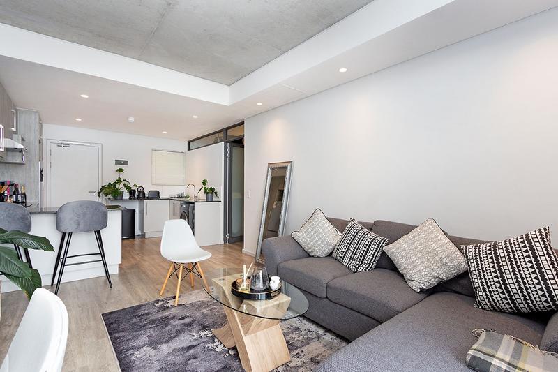 1 Bedroom Property for Sale in Woodstock Western Cape